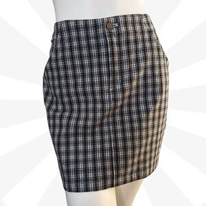 Hollister Black Mini Skirt Size XS Plaid Ultra High Rise Pockets Zip Button